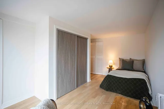 Additional image 21 of 2366 Queen St Unit 6