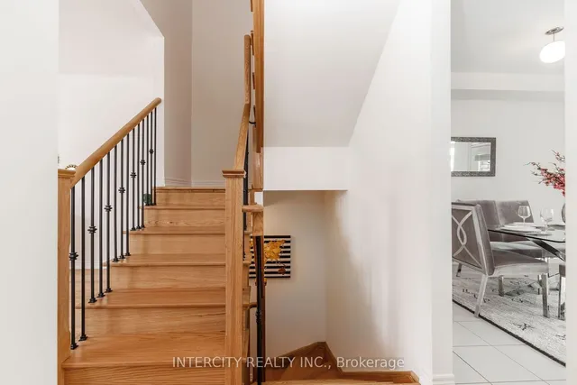 Additional image 17 of 9 Queenpost Dr