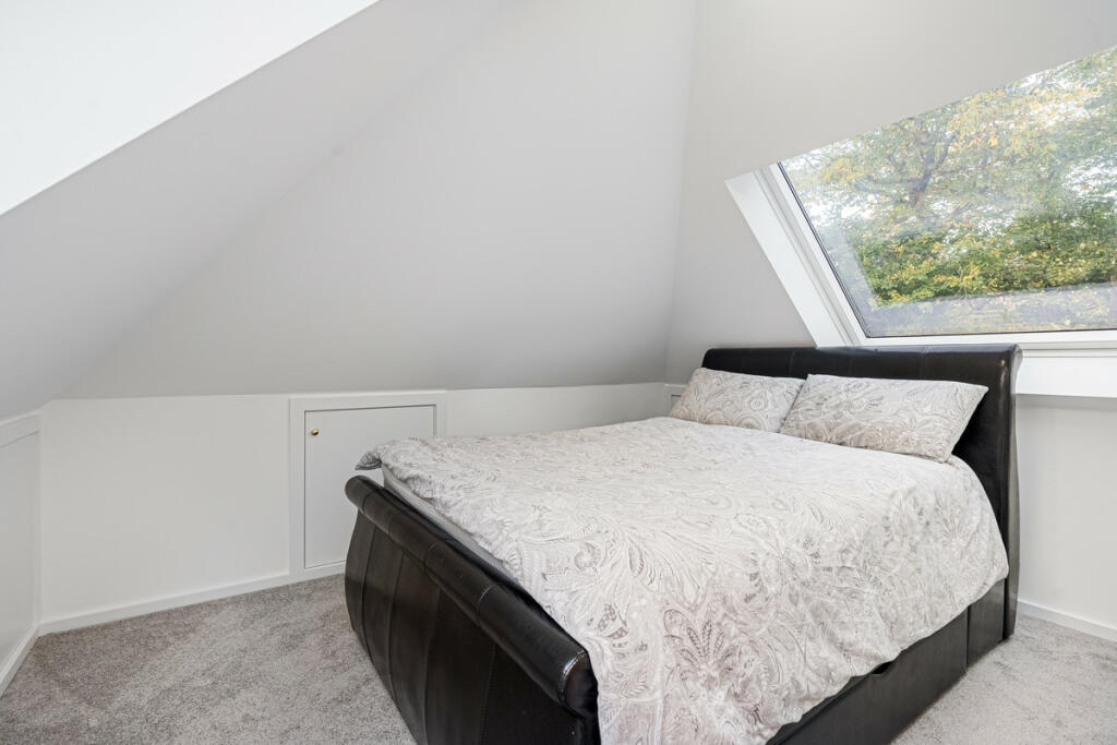 Additional image 23 of Pine Coombe, Shirley, CR0