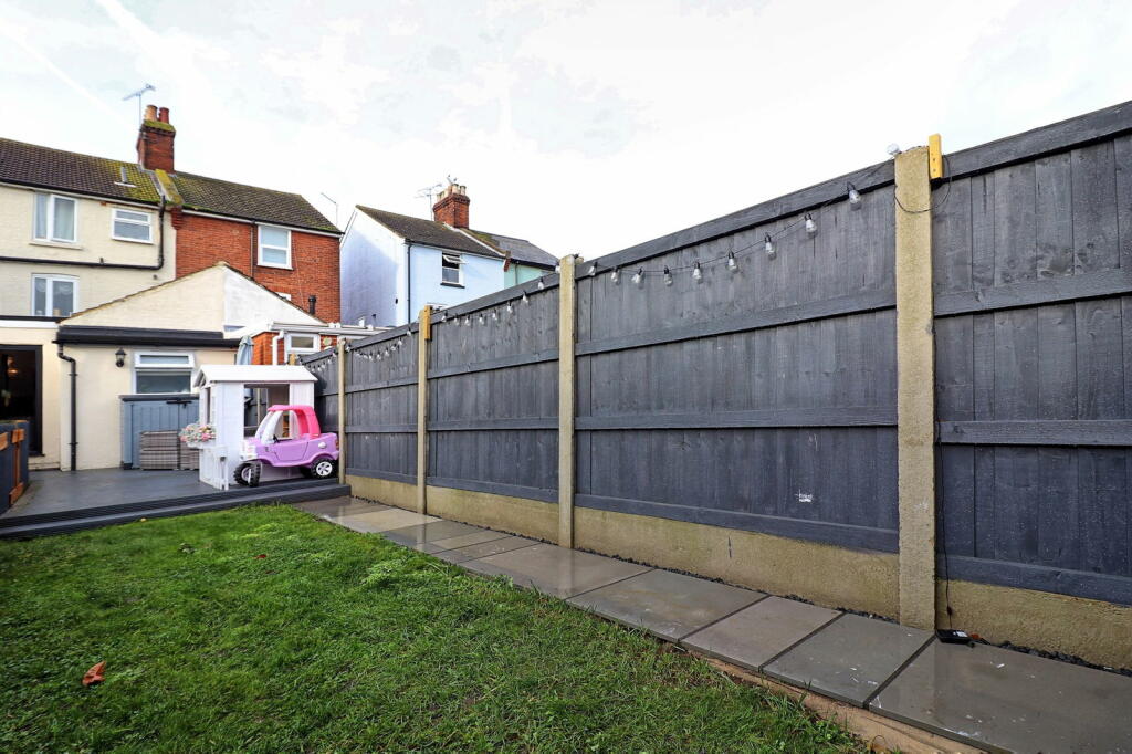 Additional image 16 of Essex Road, Burnham-on-crouch, CM0 8EQ