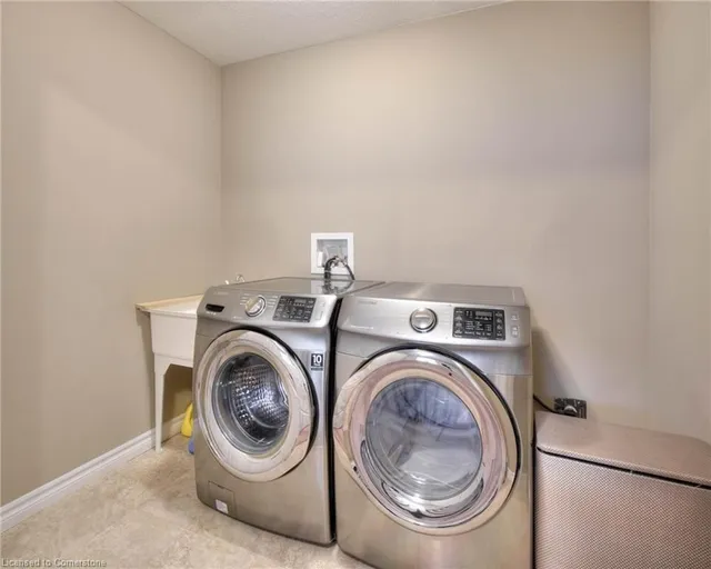 Additional image 22 of 26 Renfrew St