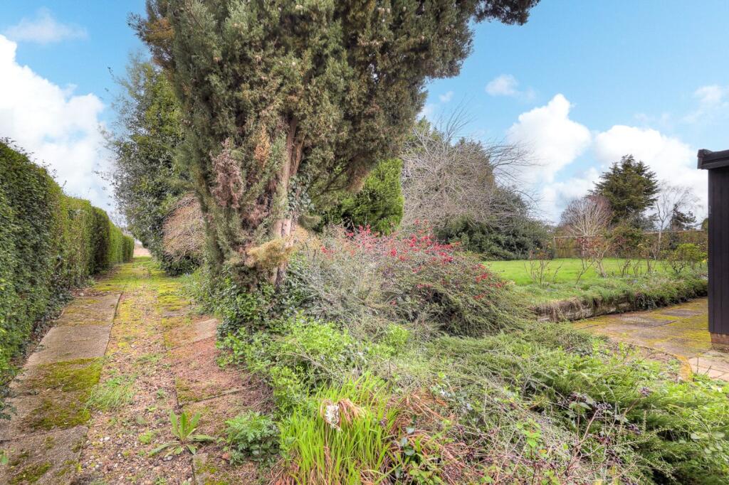 Additional image 8 of Church Street, Great Burstead, CM11