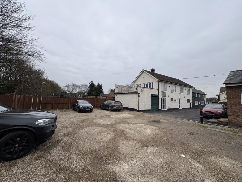 Additional image 8 of 1 Wheelwrights Yard, The Street, Hatfield Peverel, Chelmsford, Essex, CM3 2EA