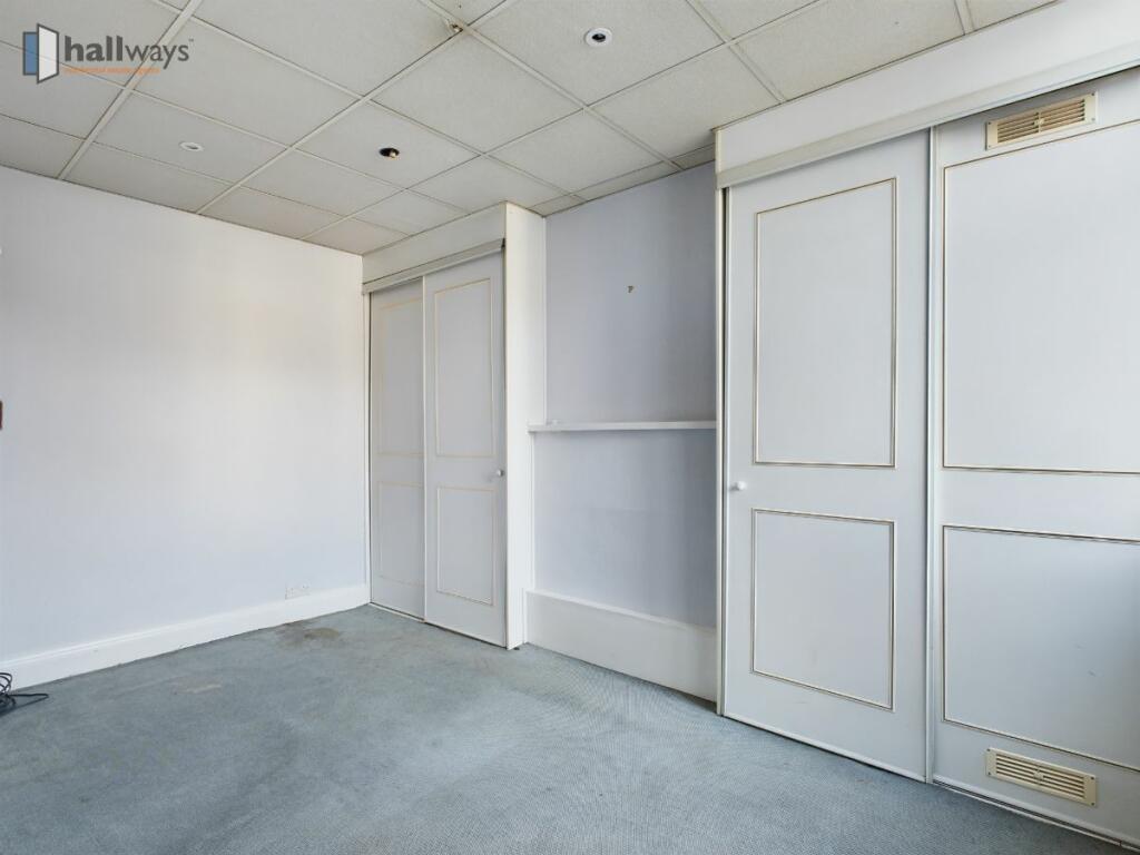 Additional image 8 of a Brighton Road, Coulsdon