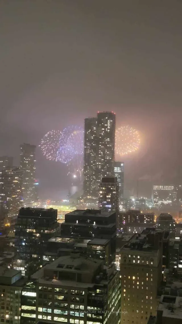 Additional image 40 of 20 Lombard St Unit 4107