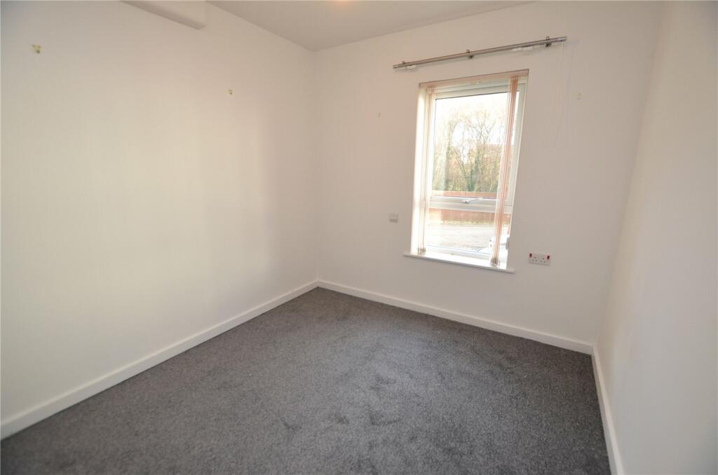 Additional image 10 of New Grosvenor Road, Ellesmere Port, Cheshire