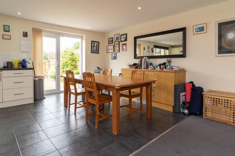 Additional image 20 of Cedar Close, Warlingham