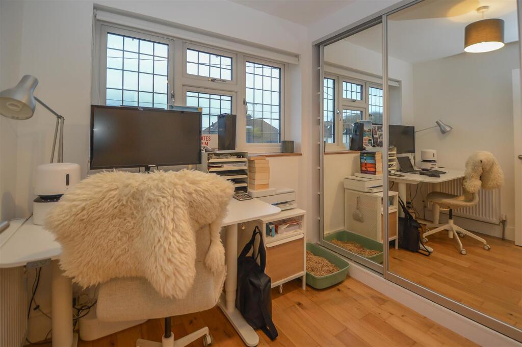 Additional image 17 of St. Nicholas Grove, Ingrave, Brentwood