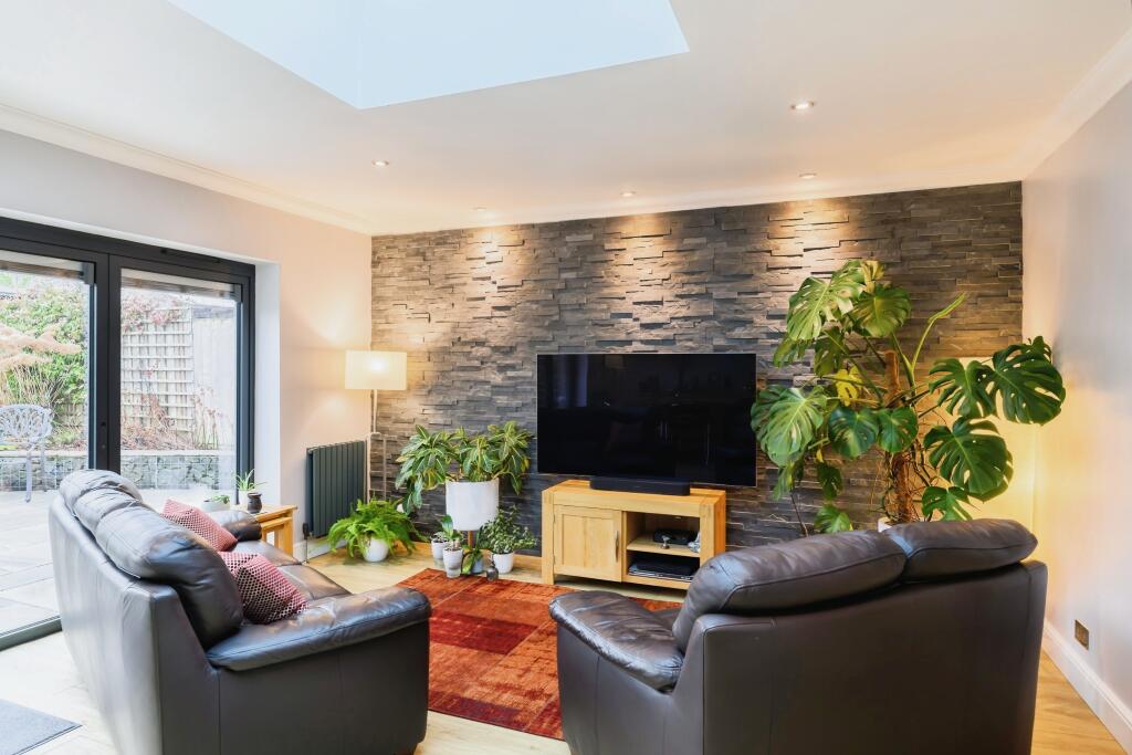 Additional image 33 of Hillside Grove, Chelmsford, CM2