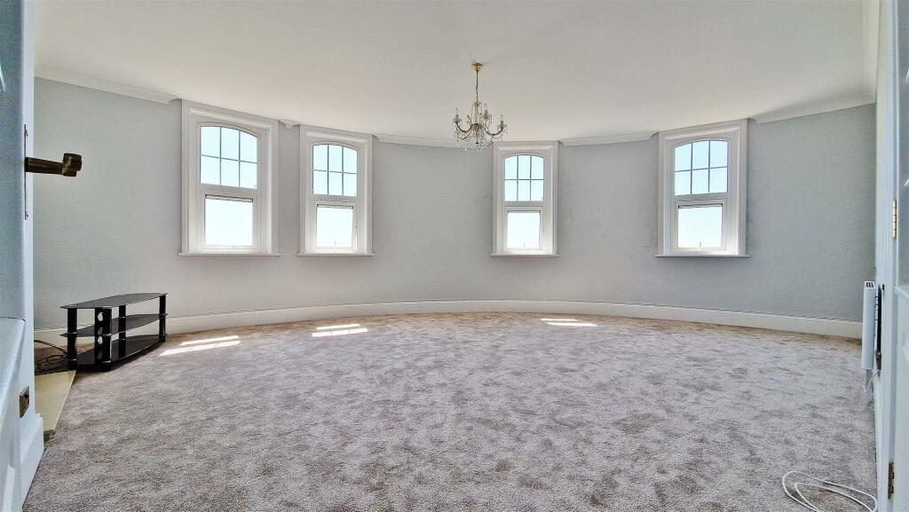 Additional image 7 of The Grand, The Esplanade, Frinton-On-Sea