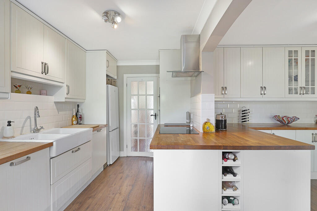 Additional image 22 of The Magpies, Epping Green