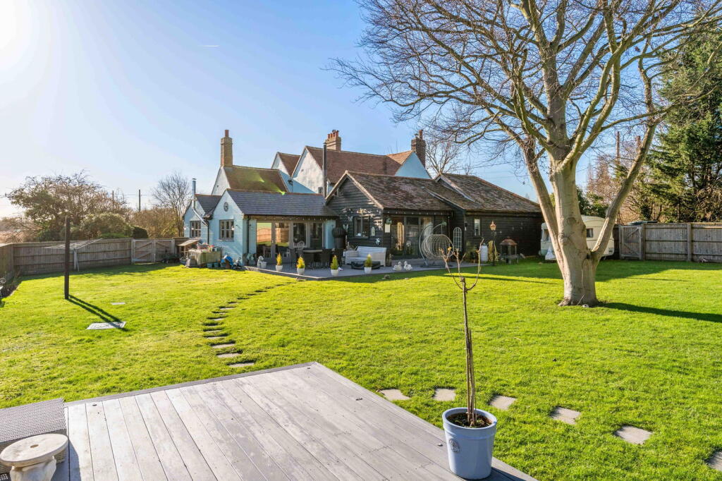 Additional image 5 of Brook End Road South, Chelmsford