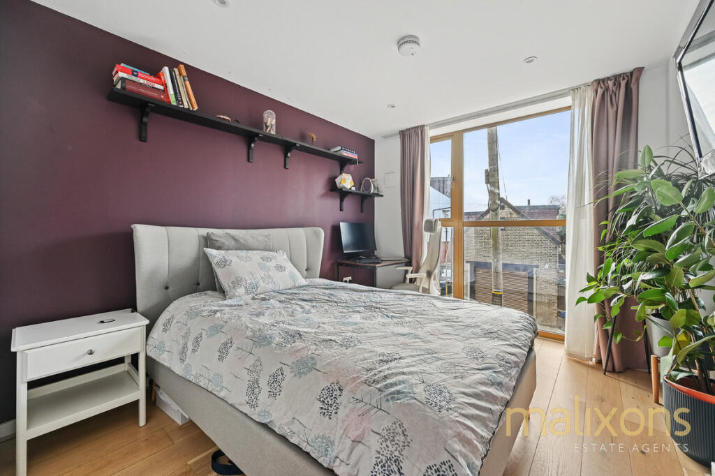 Additional image 12 of Caithness Road, Mitcham, CR4