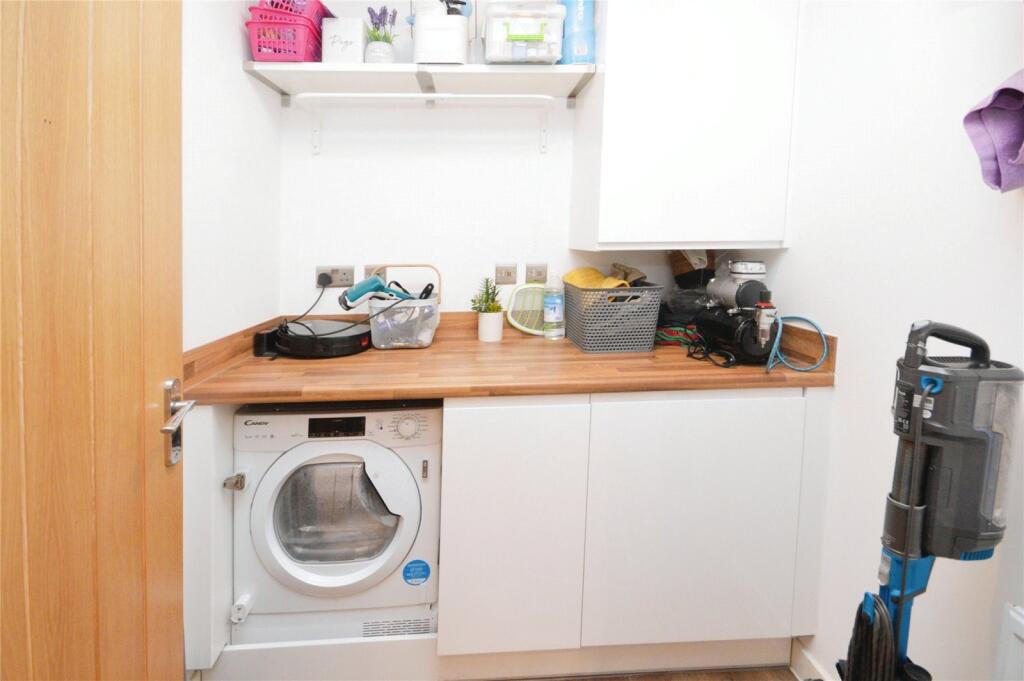 Additional image 6 of Isthmian Close, Bishops Stortford, Hertfordshire, CM23