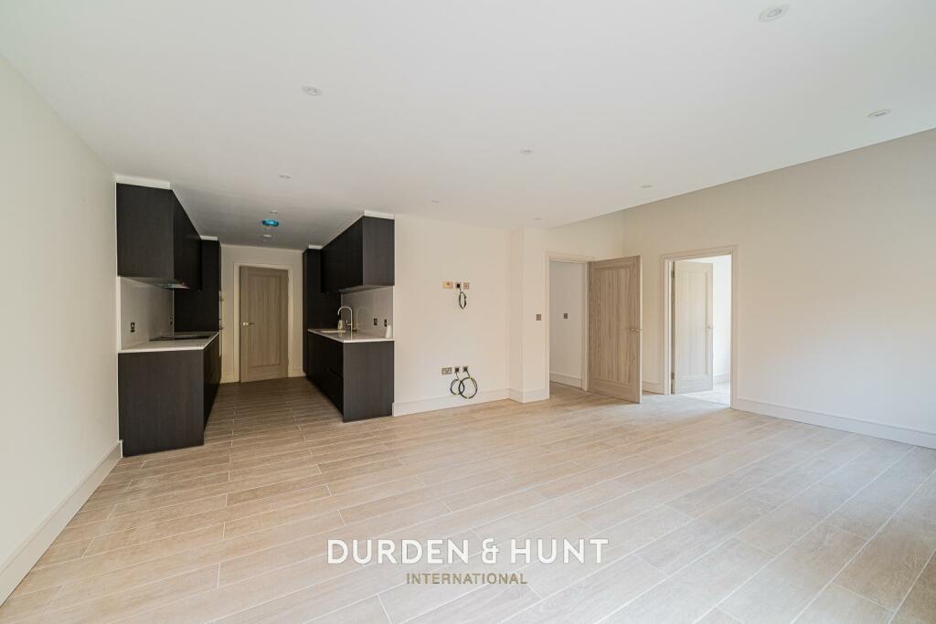 Additional image 3 of Carters Green, Matching, CM17