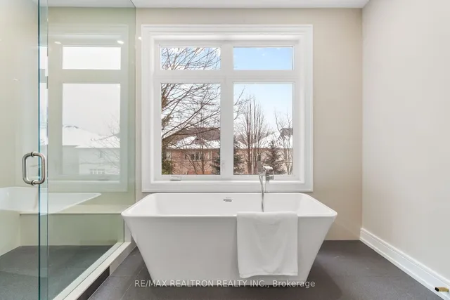 Additional image 26 of 49 Grantbrook St