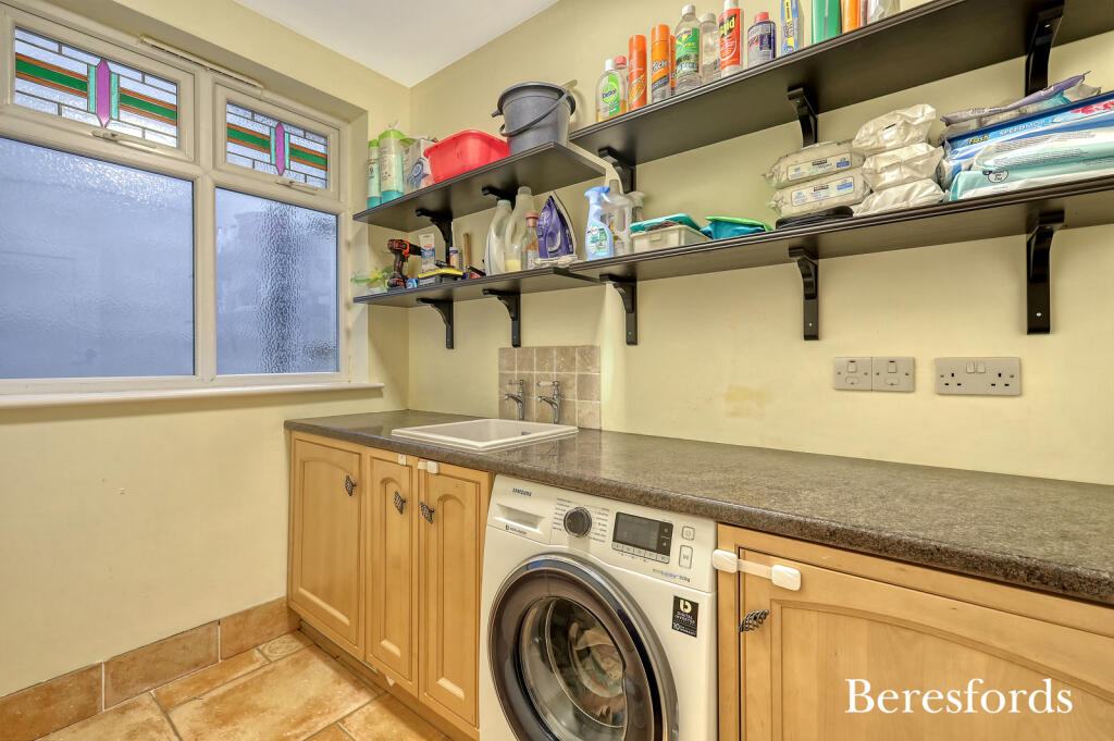 Additional image 6 of The Close, Rose Valley, CM14