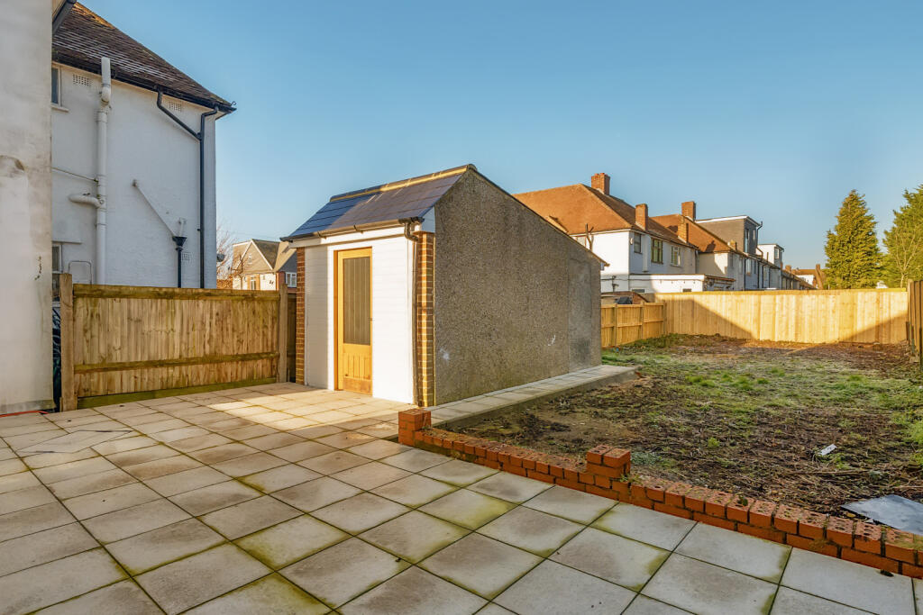 Additional image 4 of Carisbrooke Road, Mitcham, CR4