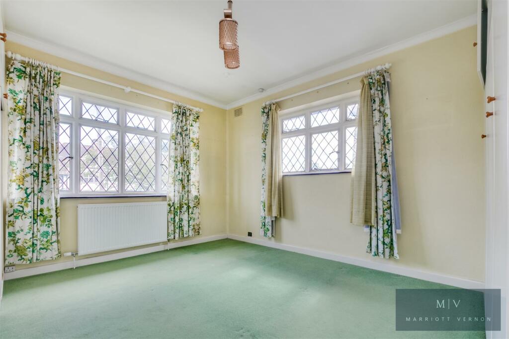 Additional image 5 of North Down, Sanderstead, CR2