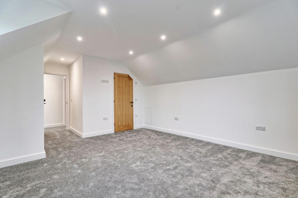 Additional image 16 of Thistley Green Road, Braintree, Essex, CM7 9SE