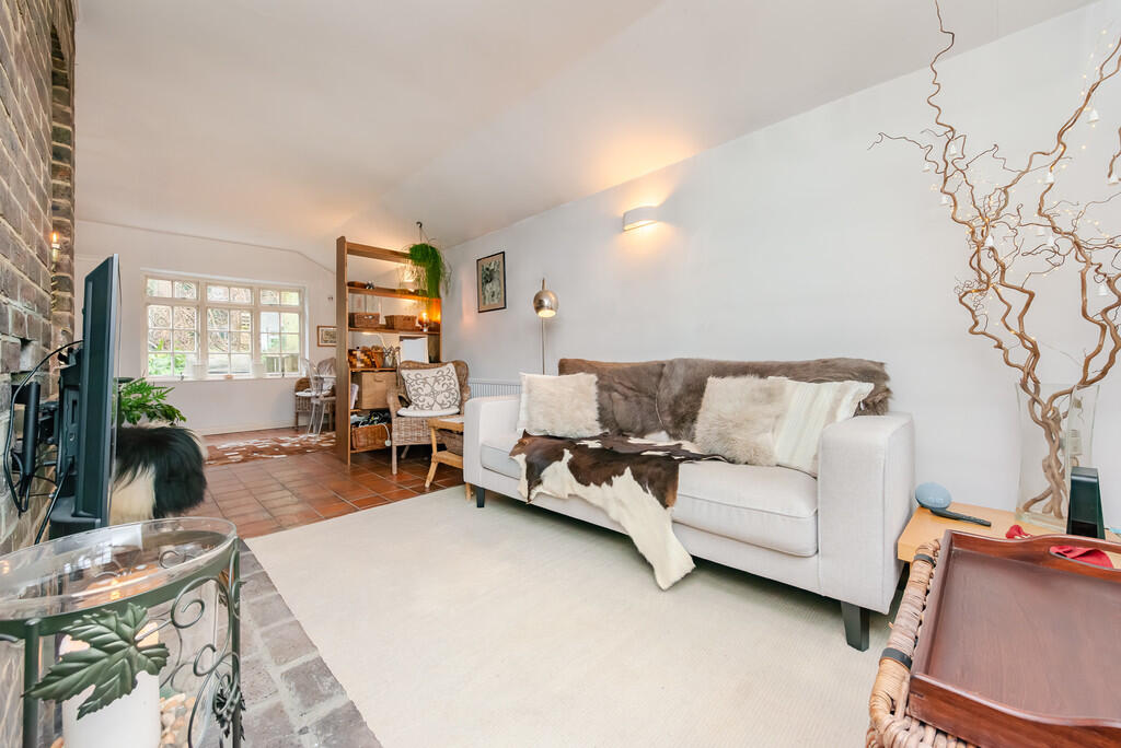 Additional image 8 of Coulson,Surrey