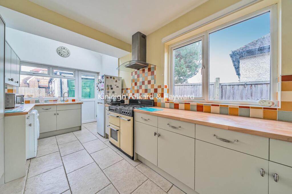 Additional image 17 of Woodmere Close, Croydon