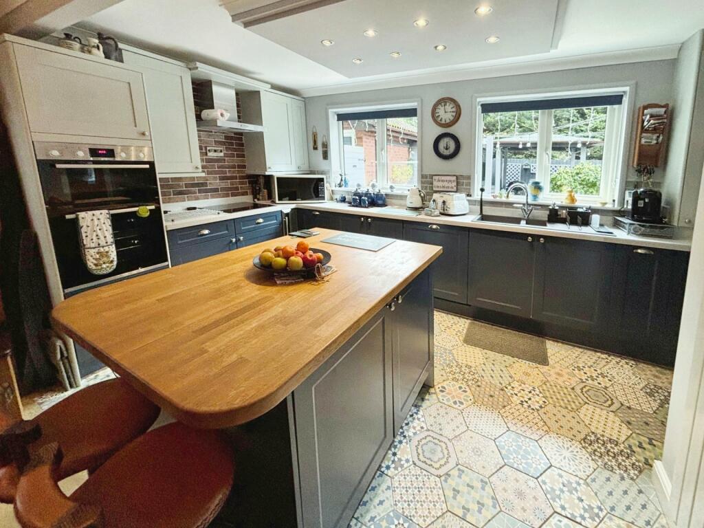 Additional image 4 of Avon Court, Mold, Flintshire, CH7