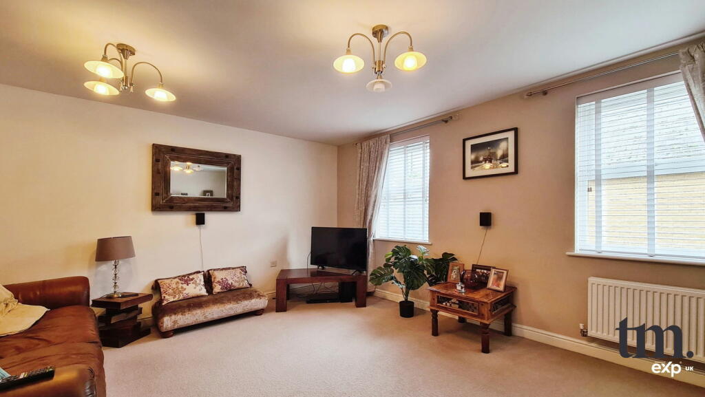 Additional image 8 of Roding Drive, Little Canfield, Dunmow, CM6 1FE