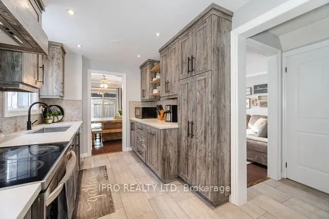 Additional image 32 of 14 Royal Palm Dr