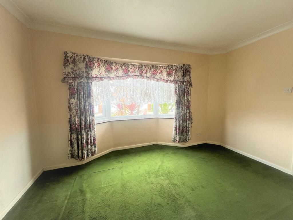 Additional image 6 of Walton Road, Walton on the Naze, CO14