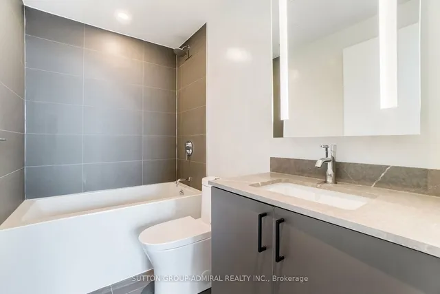 Additional image 20 of 135 East Liberty St Unit 1003