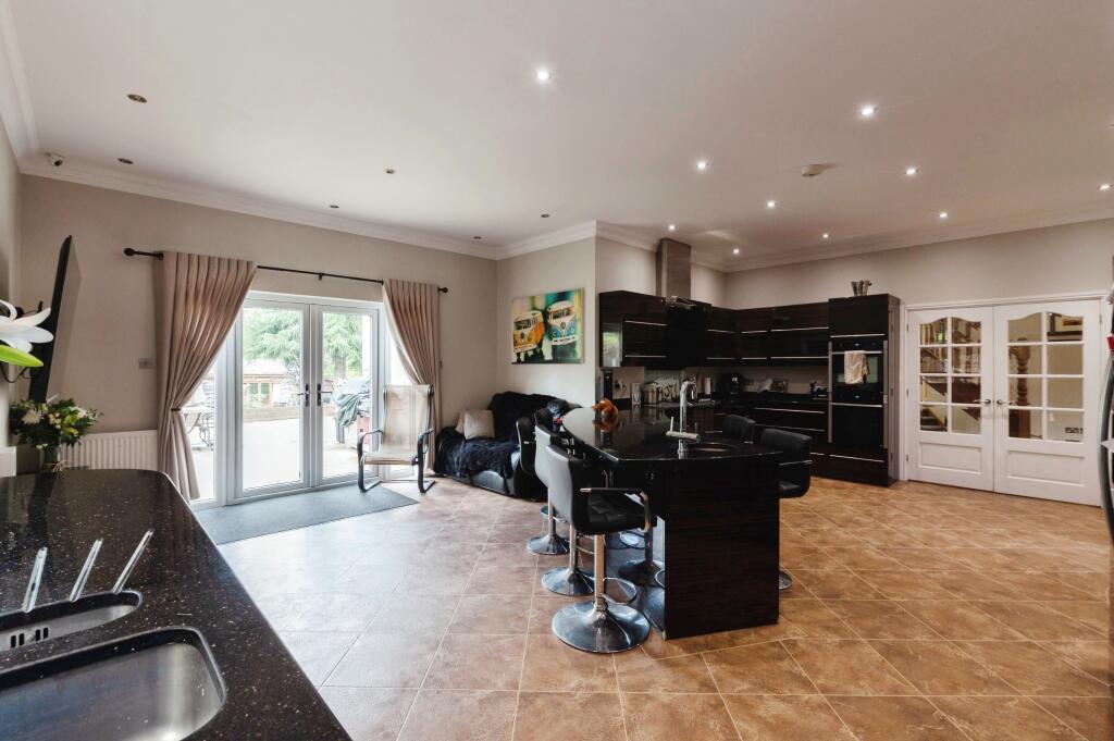 Additional image 5 of Mountnessing Road, Billericay, CM12