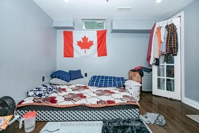 Additional image 28 of 4 Lake Louise Dr