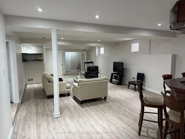 Additional image 21 of 37 Chevrolet Dr