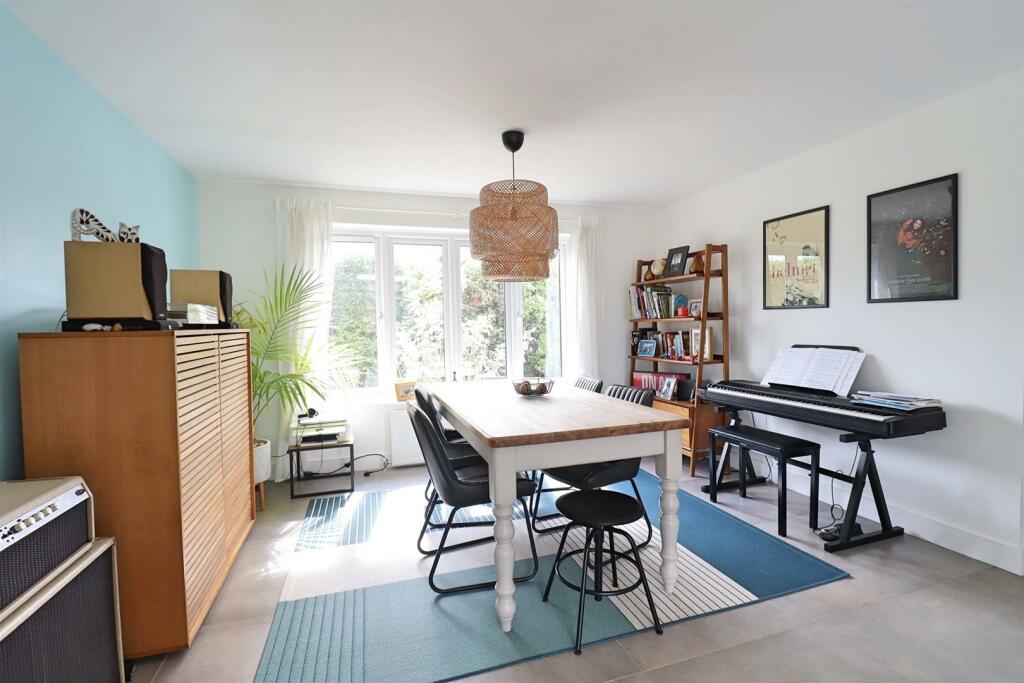 Additional image 11 of Barryfields, Shalford, Braintree