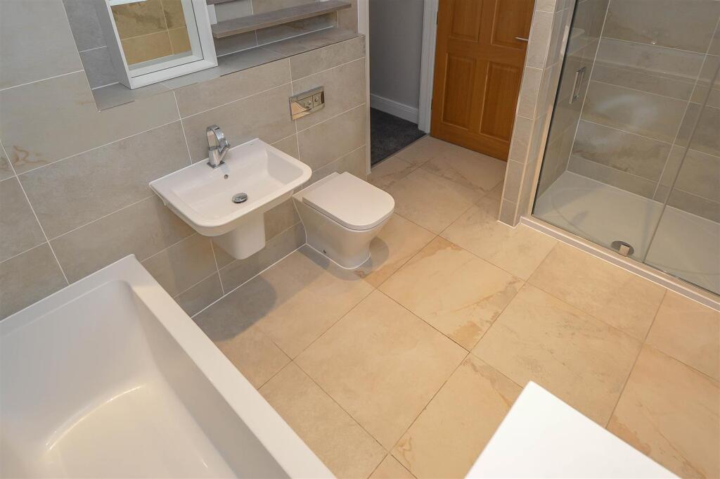 Additional image 25 of Woodside Place, Great Warley, Brentwood