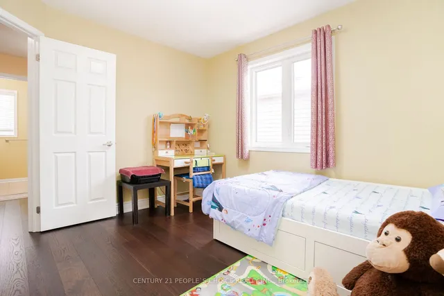 Additional image 28 of 10 Clenston Rd