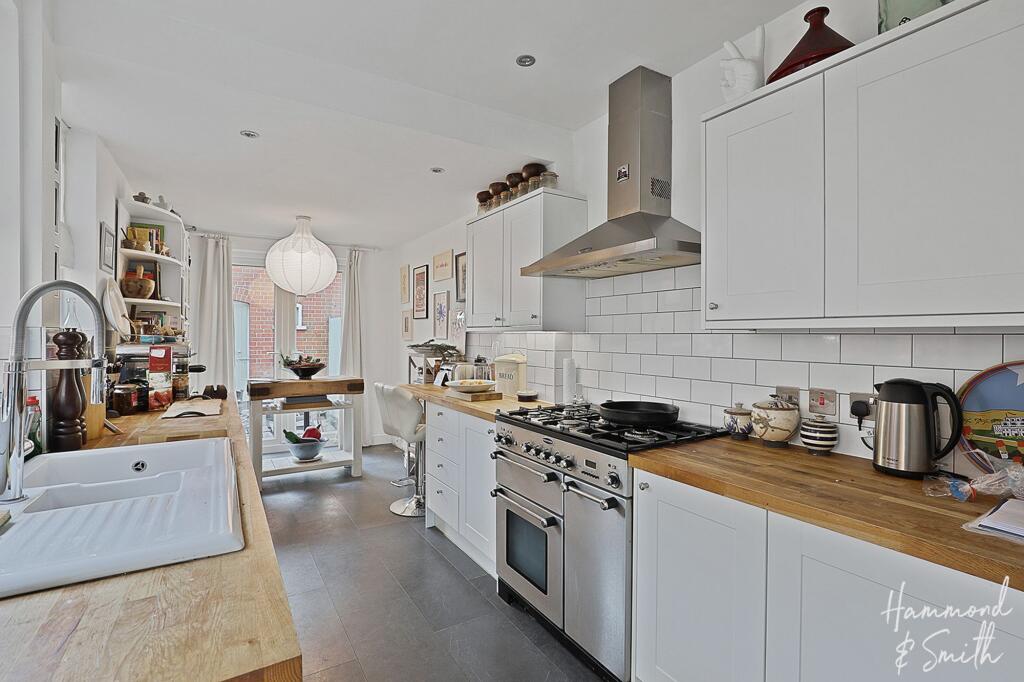 Additional image 9 of Lindsey Street, Epping, CM16