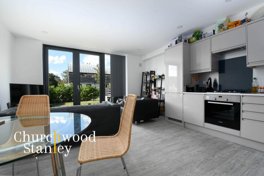 Additional image 5 of Shrubland Road, Mistley, CO11