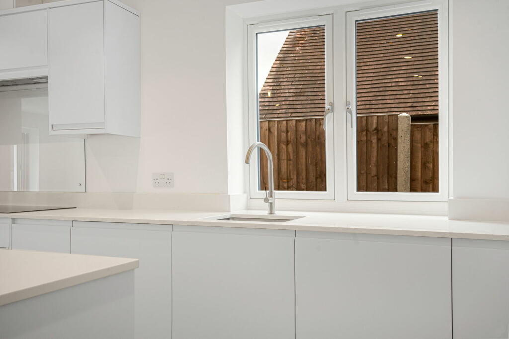 Additional image 8 of Boundary Road, Bishop's Stortford, CM23 5LE