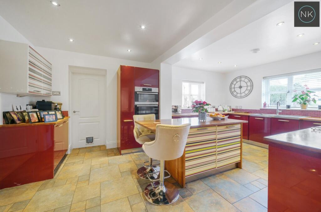 Additional image 10 of Hill Road, Theydon Bois, Epping, Essex, CM16 7LX