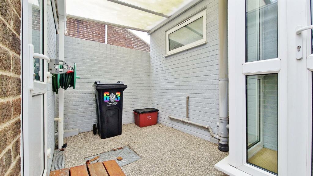 Additional image 19 of Garden Road, Frinton Homelands