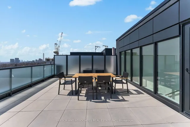 Additional image 34 of 840 St Clair Ave Unit 904