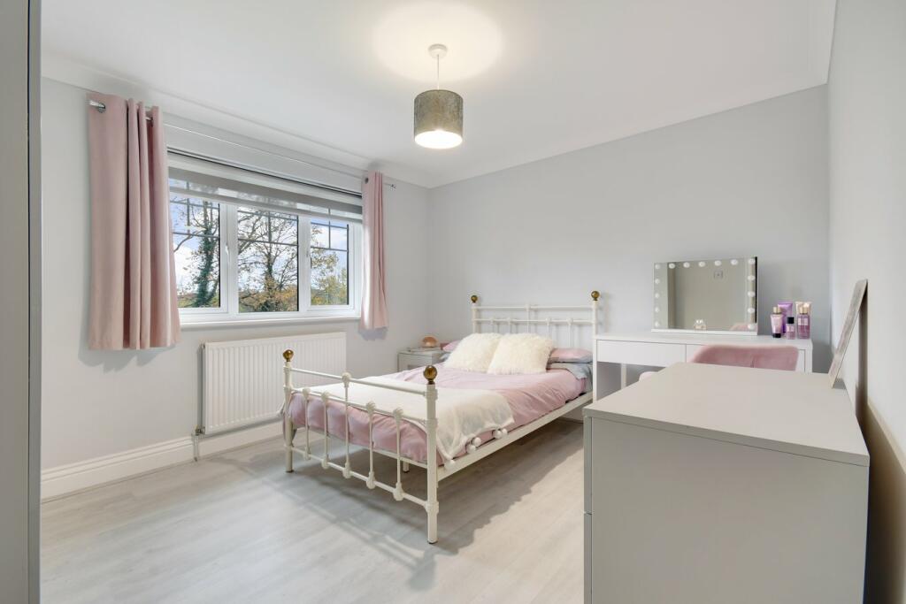 Additional image 20 of Britannia Close, Billericay, CM11