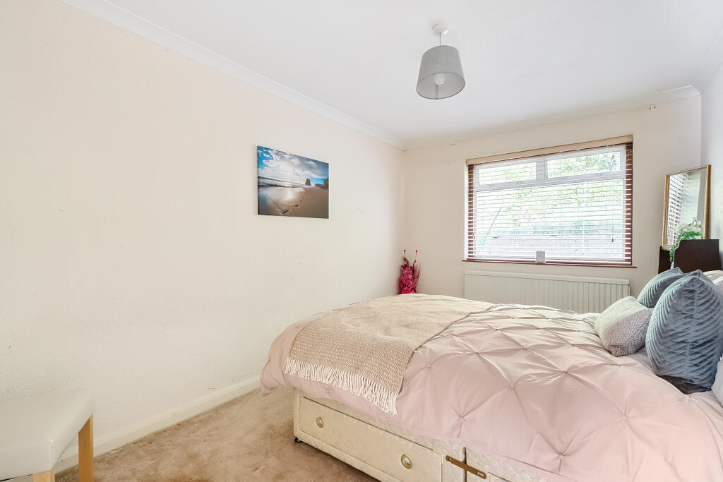 Additional image 10 of Crescent Road, Caterham, CR3