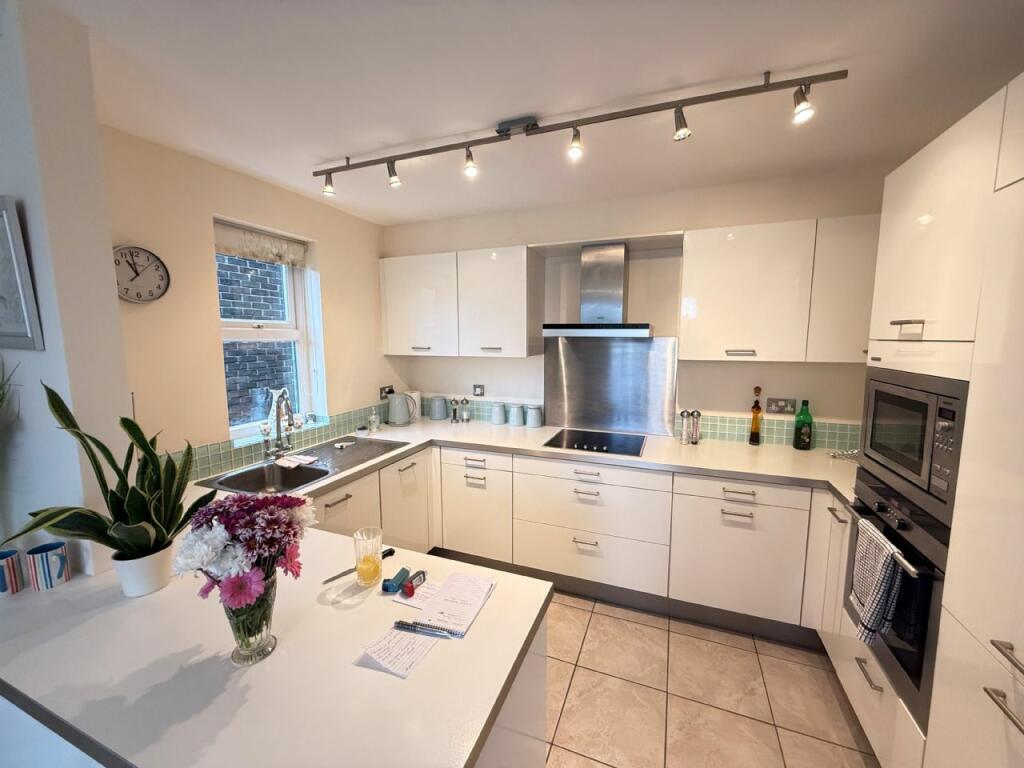 Additional image 5 of THE CRESCENT, FRINTON-ON-SEA