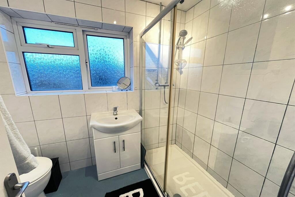 Additional image 10 of Chaucer Crescent, Braintree, CM7