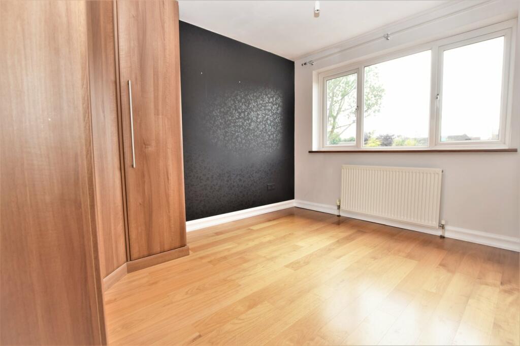 Additional image 15 of Passingham Avenue, Billericay, CM11