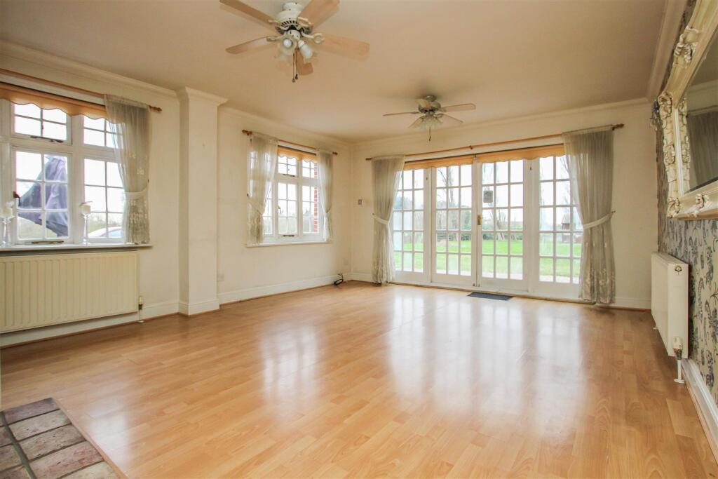 Additional image 5 of **PRIME 6.5+ ACRE PLOT** Great Warley Street, Brentwood