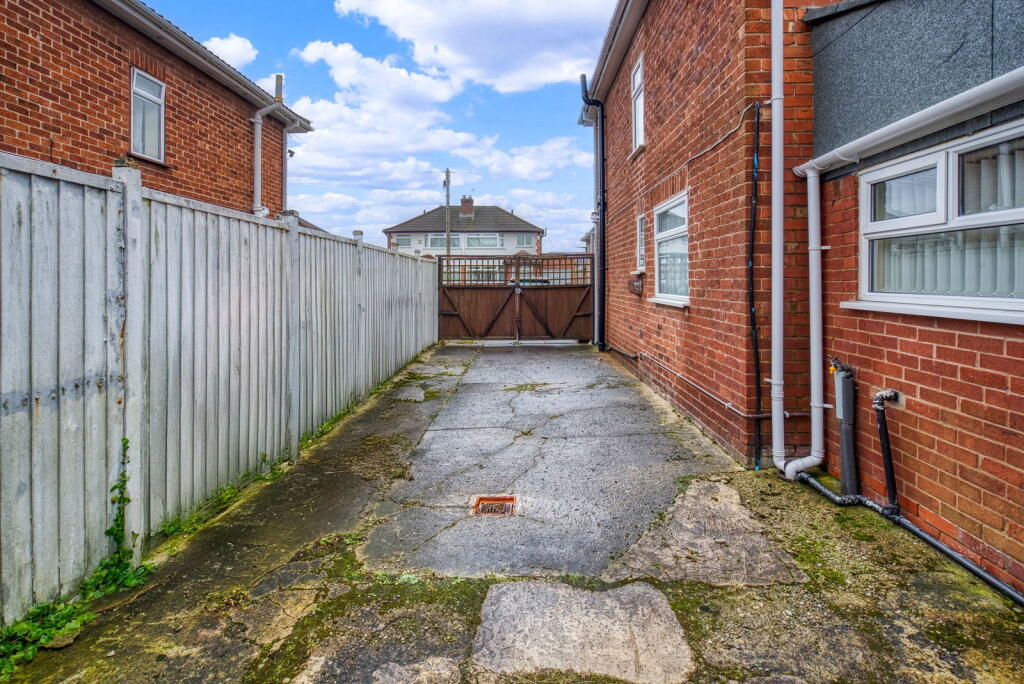 Additional image 14 of 56 Avondale, Whitby, Ellesmere Port